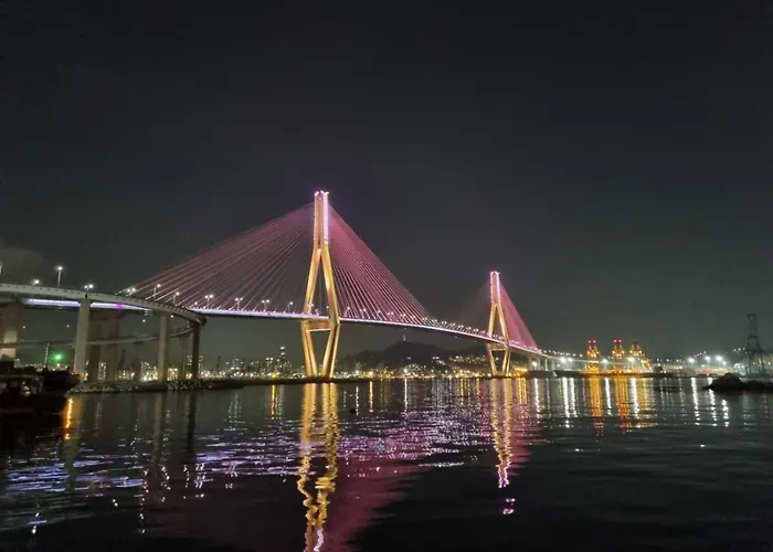 ホテル Yeongdo Grandbern