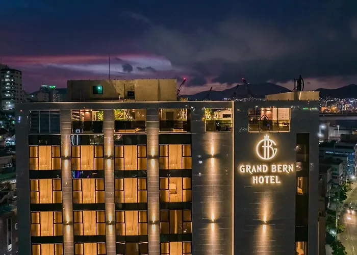 Yeongdo Grandbern 2* 釜山広域市